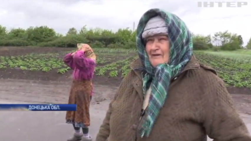 У Новотроїцькому через агресію російських найманців постраждали мирні мешканці