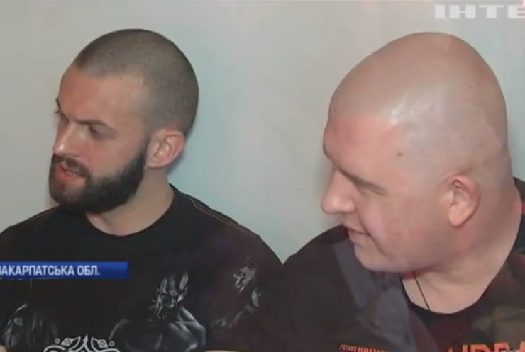 У Мукачеві відпустили учасників стрілянини 2015 року