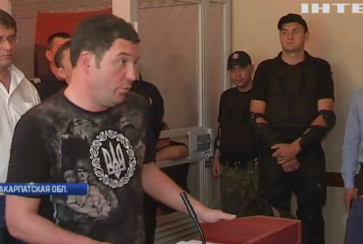 Стрельба в Мукачево: обвиняемых освободили из-под стражи