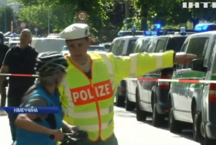 В Германии пассажир поезда расстрелял полицейских