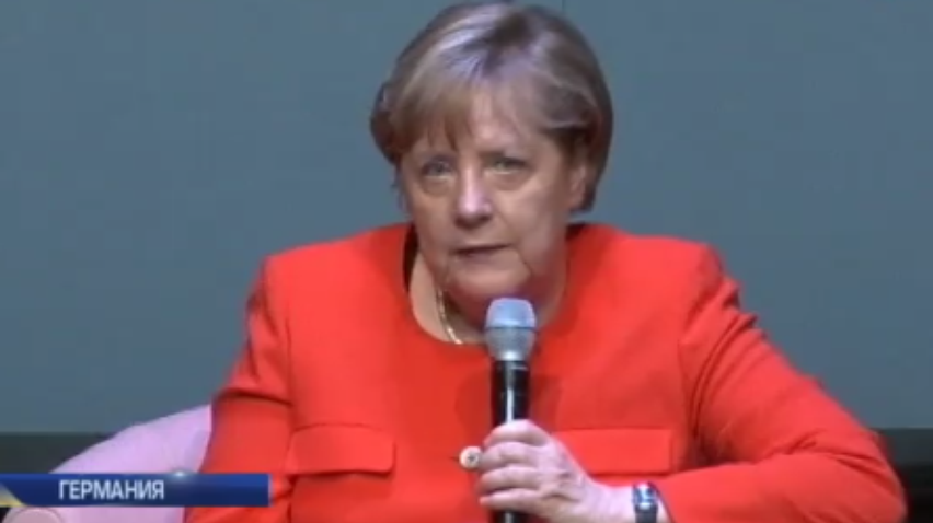 Меркель собирается повысить свой рейтинг однополыми браками (видео)