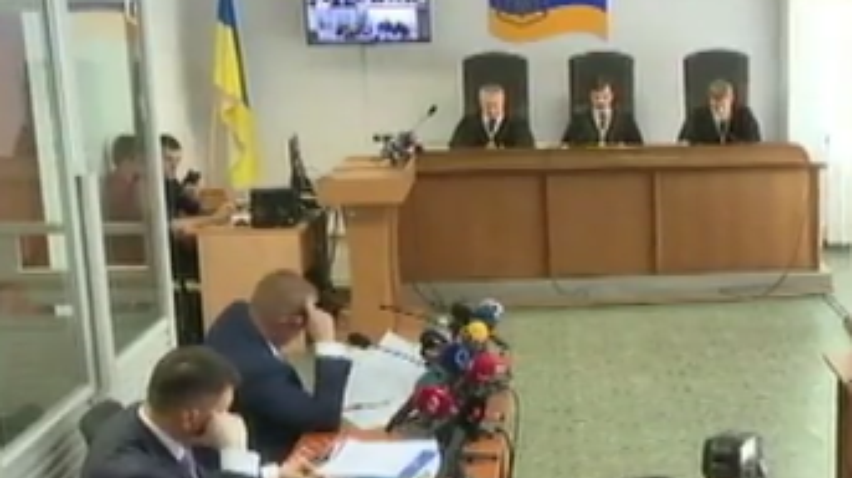 Дело Януковича: обвинение назвало сумму ущерба Украине