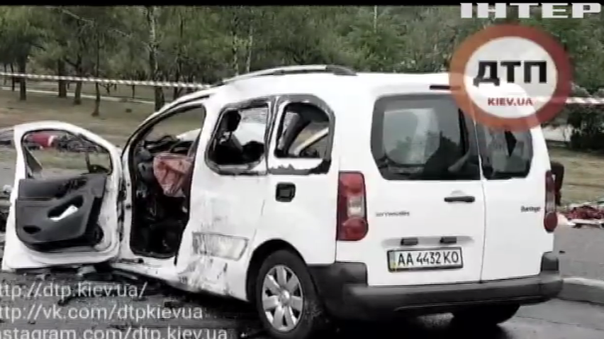 В Украине из-за плохих дорог и бесконтрольности растет количество аварий на дорогах 