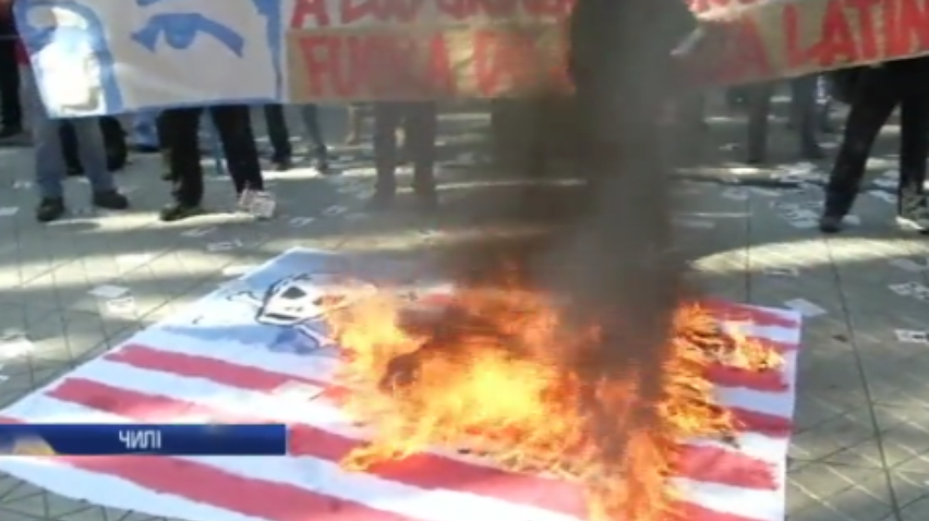 У Чилі протестами зустріли віце-президента США