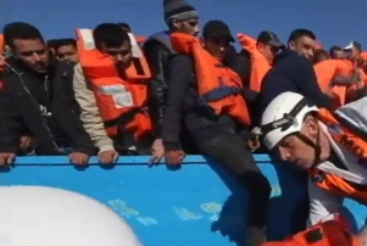 Миграционный скандал: Италию обвинили в торговле беженцами - СМИ