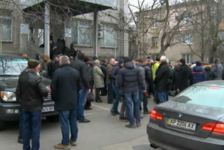 В Запорожье бизнесмены протестуют против огромных сумм в платежках 