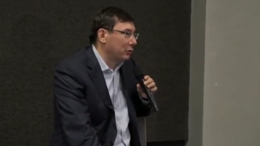Екс-міністр Едуард Ставицький підробив документи про своє походження - Юрій Луценко