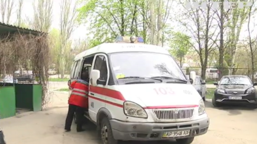 Вижити та врятувати: як захистити лікарів "швидкої" від пацієнтів?