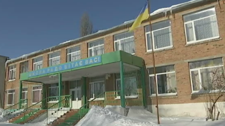 На Харківщині масово зачиняють школи на карантин