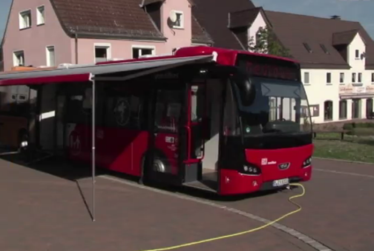 У Німеччині з'явилися медичні автобуси для мешканців провінції