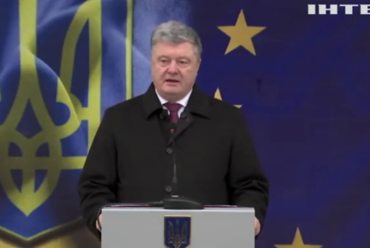 Петро Порошенко: Росія намагається дискредитувати виборчий процес в Україні