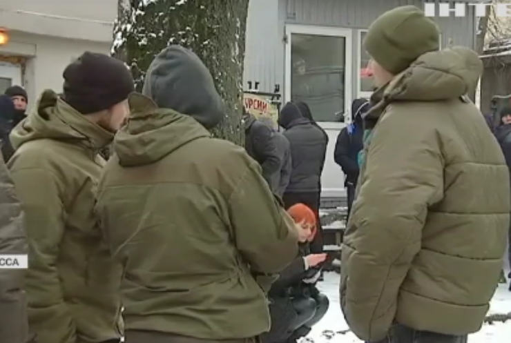 В Одессе титушки пытались захватить санаторий (видео)
