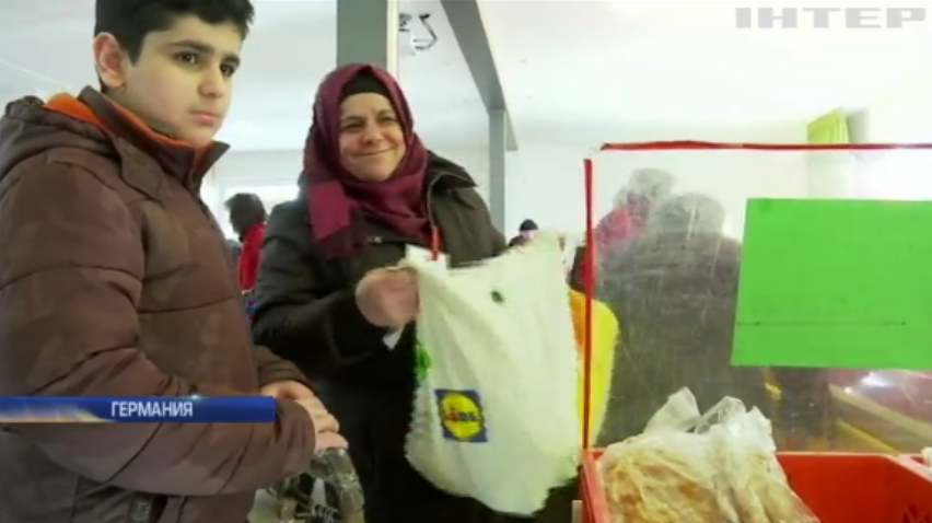 "Только для немцев": в Германии отказались выдавать продукты беженцам
