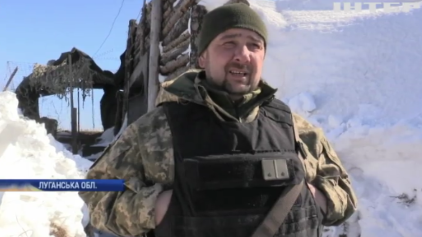 На Донбасі підчас перемир'я військові укріплюють позиції (відео)