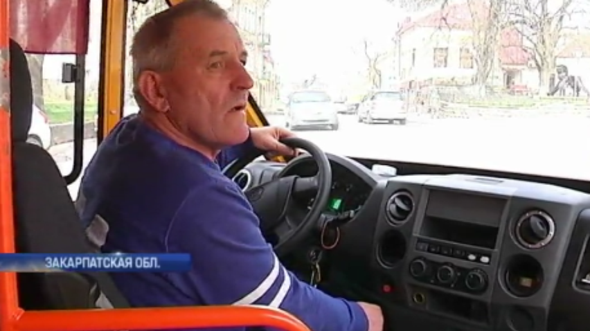 Закарпатье массово покидают водители автобусов