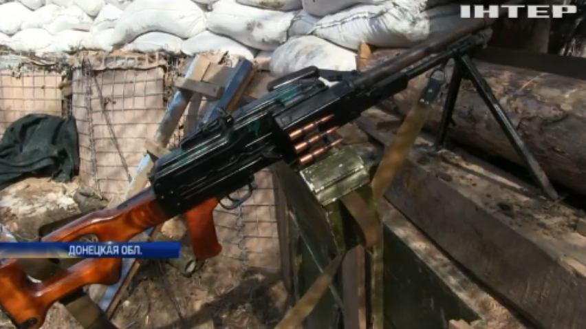 Война на Донбассе: боевики обстрелами "поздравляют" с Пасхой жителей Водяного