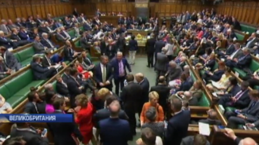 Британские депутаты отказались руководить Брекзитом (видео)
