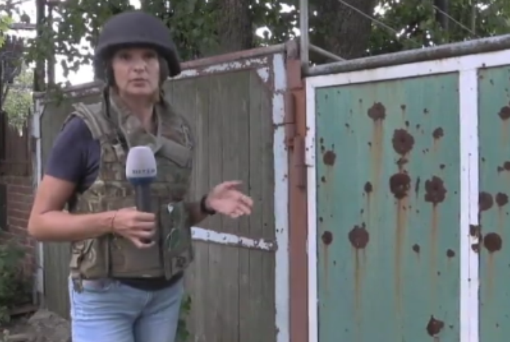 На Донбассе боевики обстреляли жилые кварталы