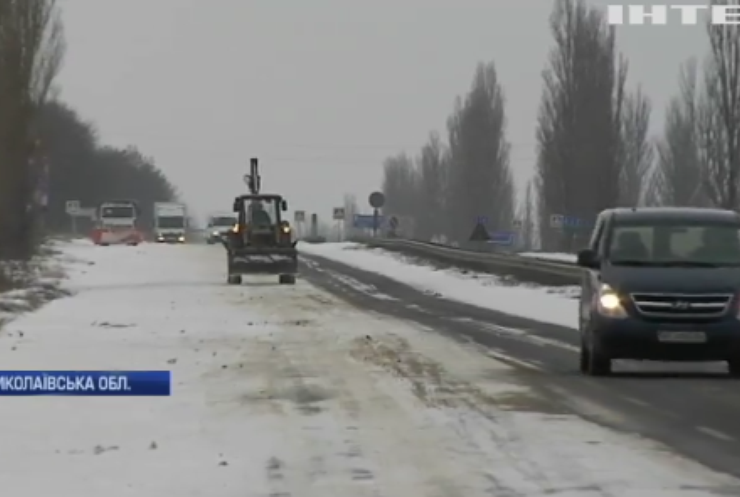 На півдні України негода паралізувала рух дорогами