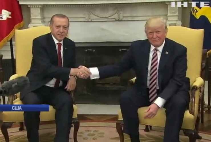 "Не будь дурнем": ЗМІ опублікували відкритого листа Трампа Ердогану