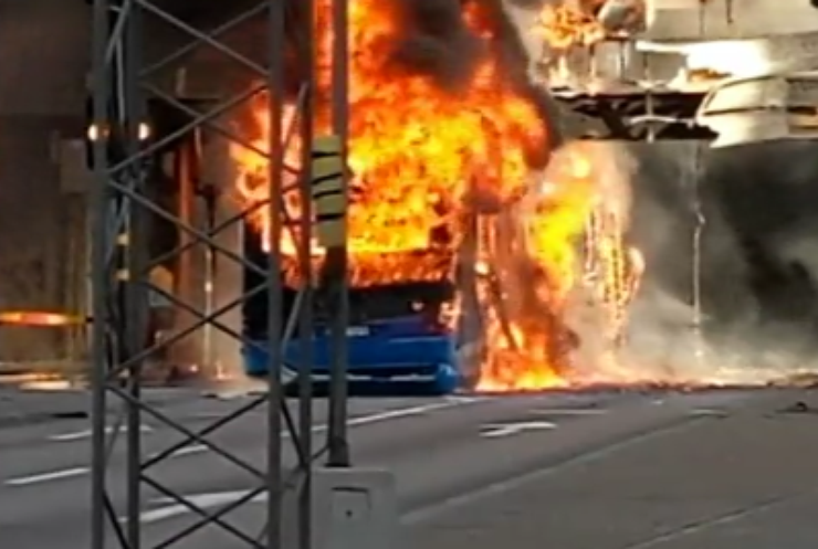 У Стокгольмі вибухнув автобус