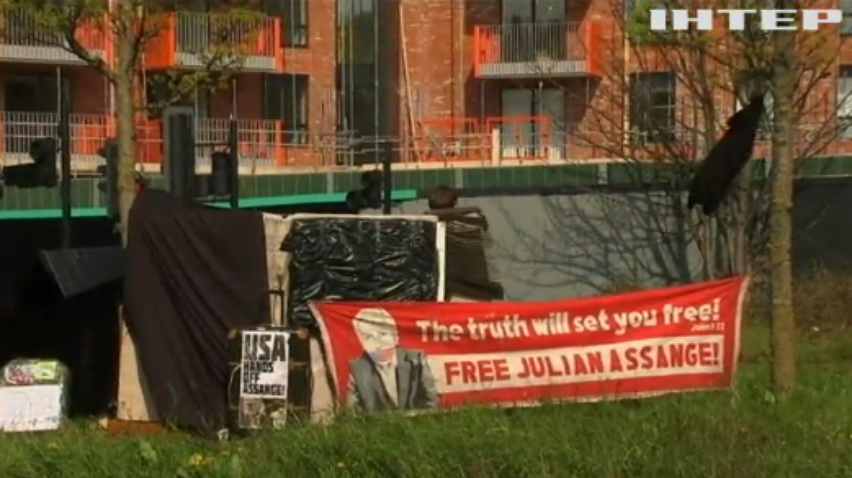 Засновника Wikileals відправили до британського "Гуантаномо"