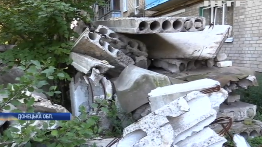 У Красногорівці відбудовують зруйновані будинки
