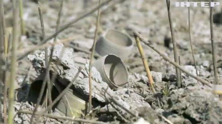 На Донбасі не вщухають ворожі обстріли