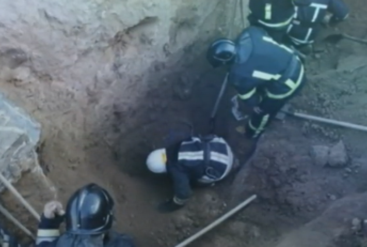 В Одесі обвалився котлован: двох робітників поховало живцем