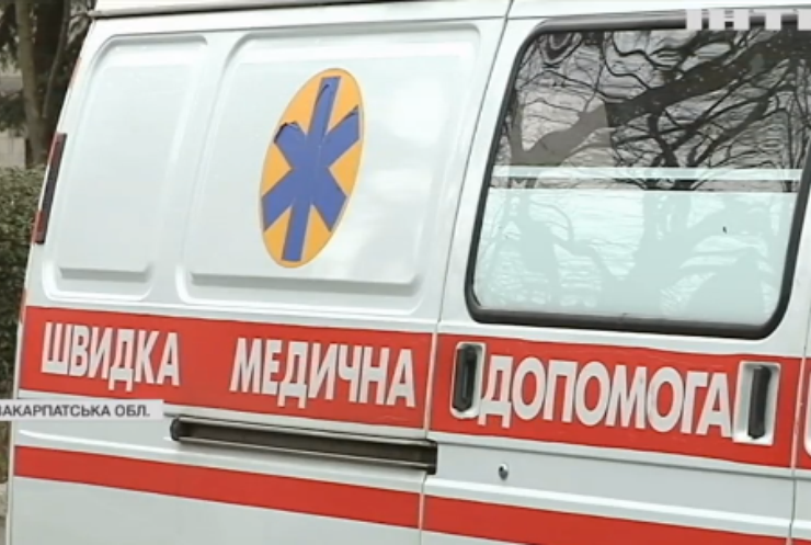 Коронавірус наступає: в Ужгороді не вистачає місць у лікарнях