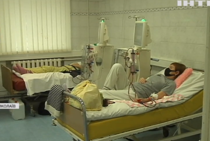 Лікарі з Миколаївщини працюють без захисту із ковідними хворими