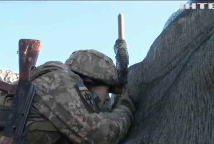 Війна на Донбасі: бойовики продовжують порушувати режим тиші