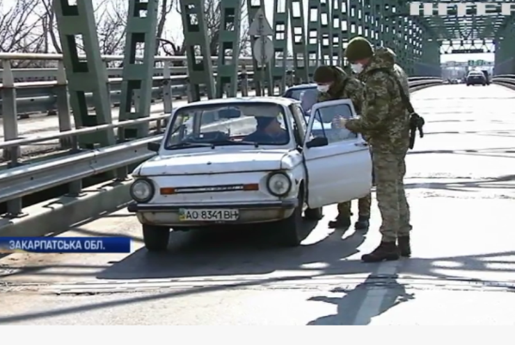 Коронавірус в Україні: на заході країни діють посилені заходи безпеки