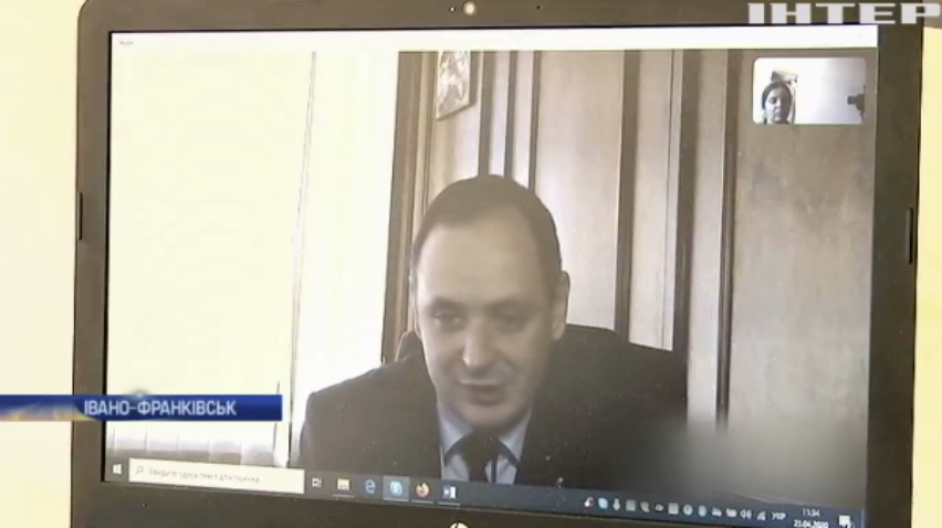 Скандал в Івано-Франківську: мер вибачився за образу ромів