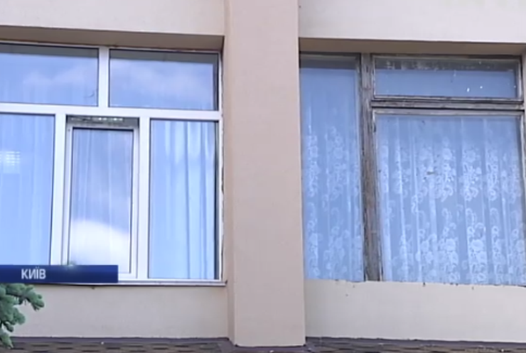 У Києві дитячий гуртожиток із зараженими коронавірусом порушує правила карантину 