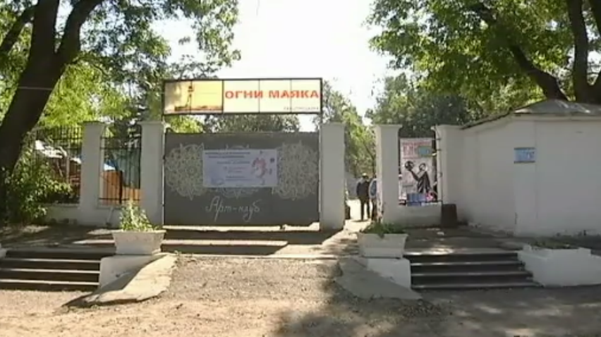 "Опозиційна платформа - За життя" в Одесі закликала захистити "Вогні маяка" від приватизації