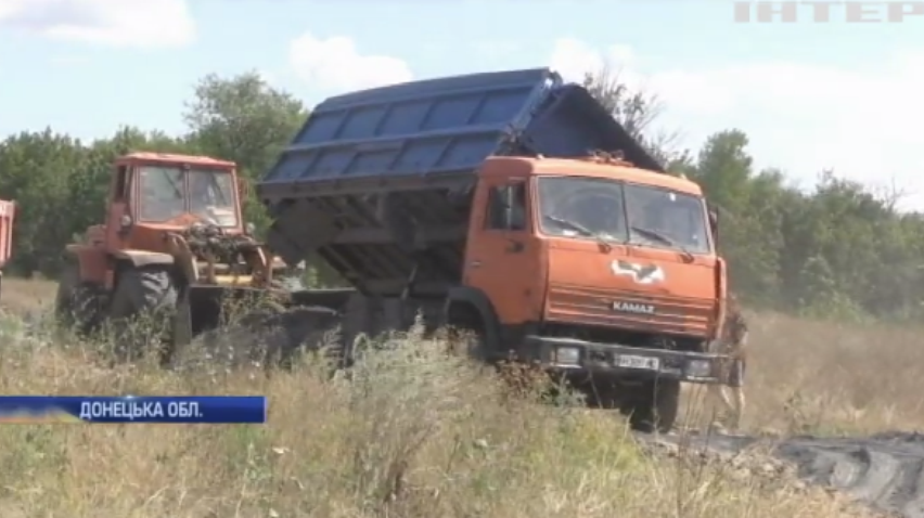У Травневому військові відремонтували сільську дорогу