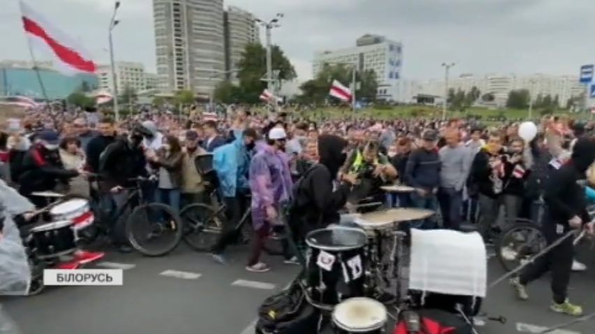 Поліція Білорусі затримала 340 мітингувальників за день