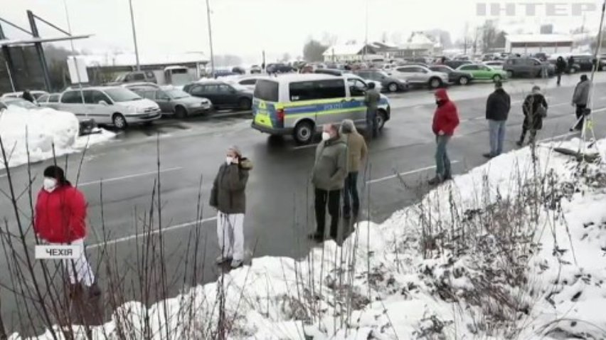 Тести - кожні два дні: чому німці внесли Чехію до зони підвищеного ризику?