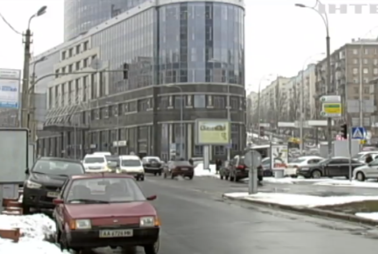 У Києві зупинили роботу одинадцяти торговельних центрів через пвсевдомінерів