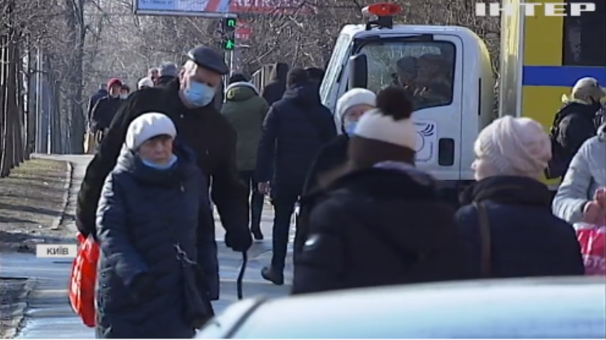 Українські пенсії: як люди похилого віку виживають на мізерні виплати?