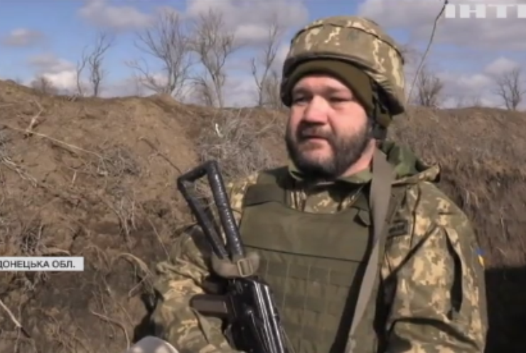 На Приазов'ї снайпер вбив українського військовослужбовця