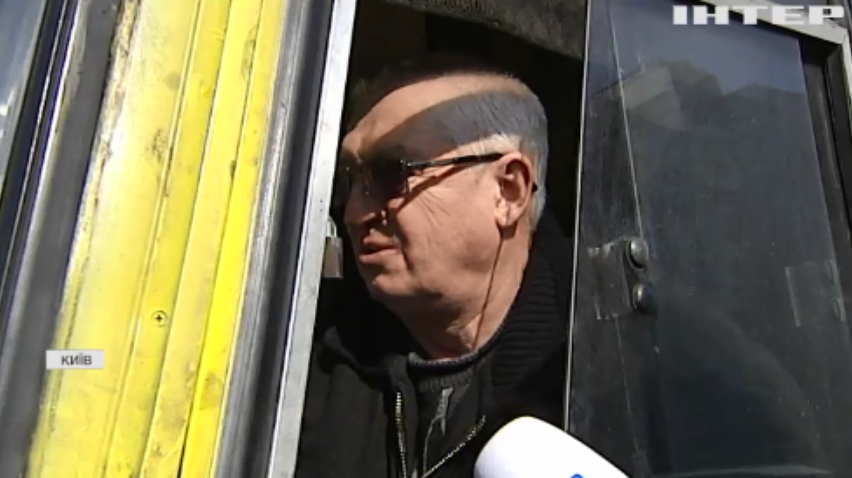 Київ у "червоній зоні": чи дотримуються перевізники карантинних обмежень?