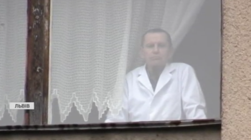 Львів у полоні коронавірусу: полікліники переобладнають на ковід-лікарні