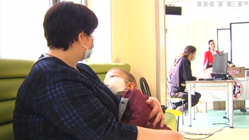 Трансплантація в Охматдиті: як почувається хлопчик після операції?