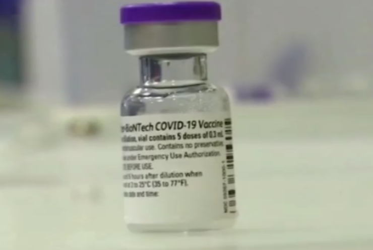 Україна отримала вакцину Pfizer: сироватки відправили у регіони
