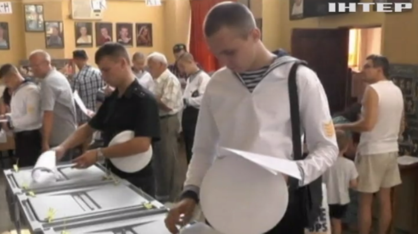На непідконтрольних Україні територіях прискорююють видачу російських паспортів