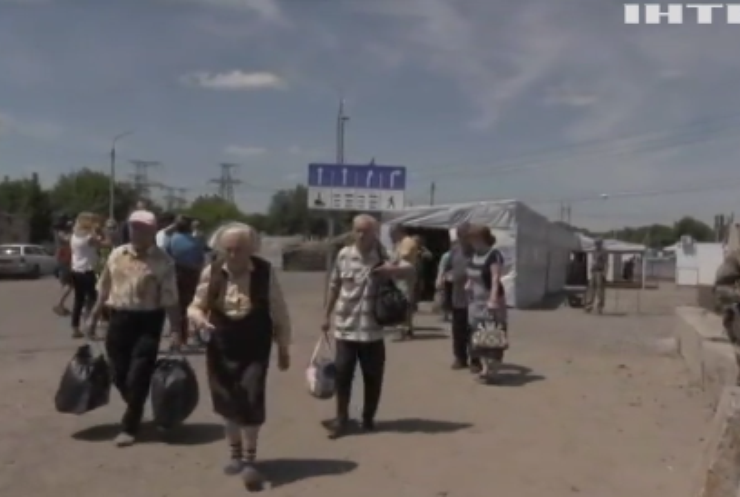 В Україні назвали кількість переселенців з тимчасово окупованих територій