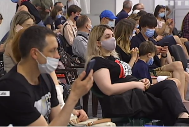 Вакцинація в Україні: чим щеплюють жителів?