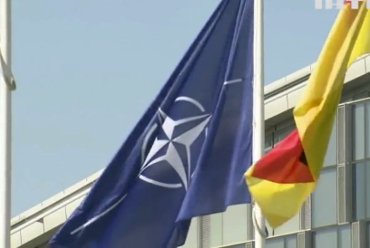 Міністри закордонних справ НАТО узгодили план саміту
